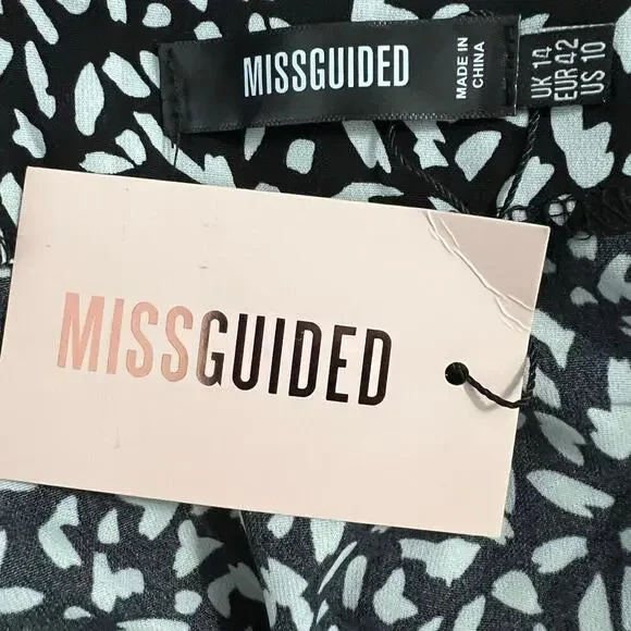 Missguided NWT‎ Long Sleeve Peplum Black White Blouse Size 10 - Picture 8 of 9